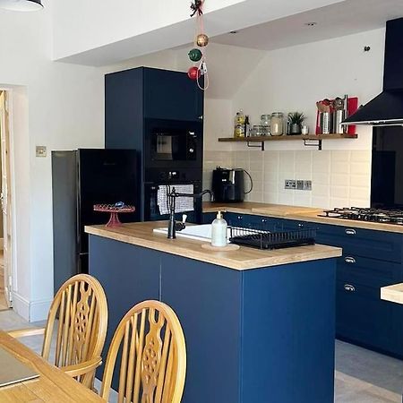 Townhouse In Belfast, Newtownabbey. Villa Bagian luar foto